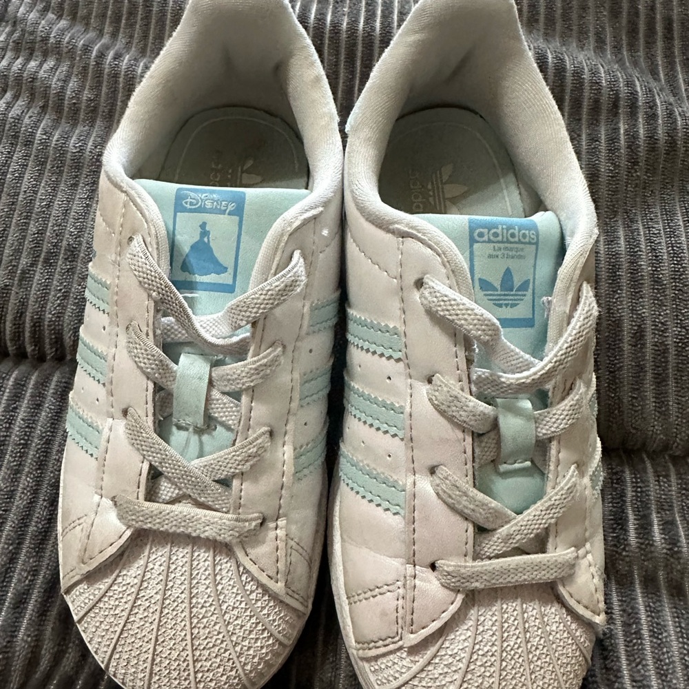 Adidas Disney Cinderella sneakers tennis shoes toddler size 10 VGUC